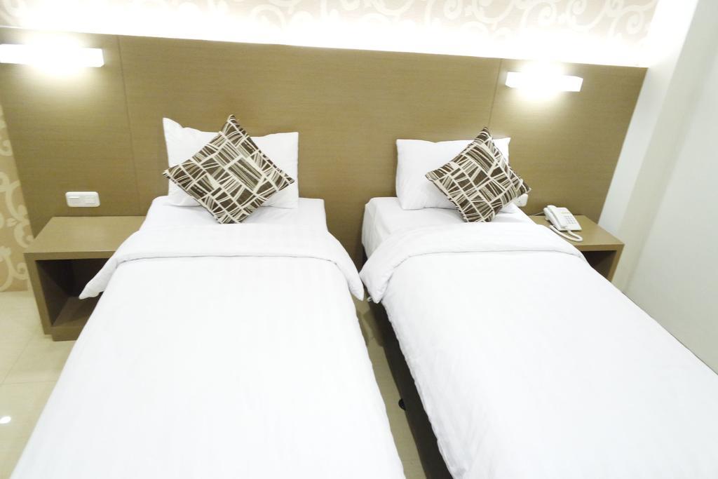 Yokotel Hotel Bandung Phòng bức ảnh