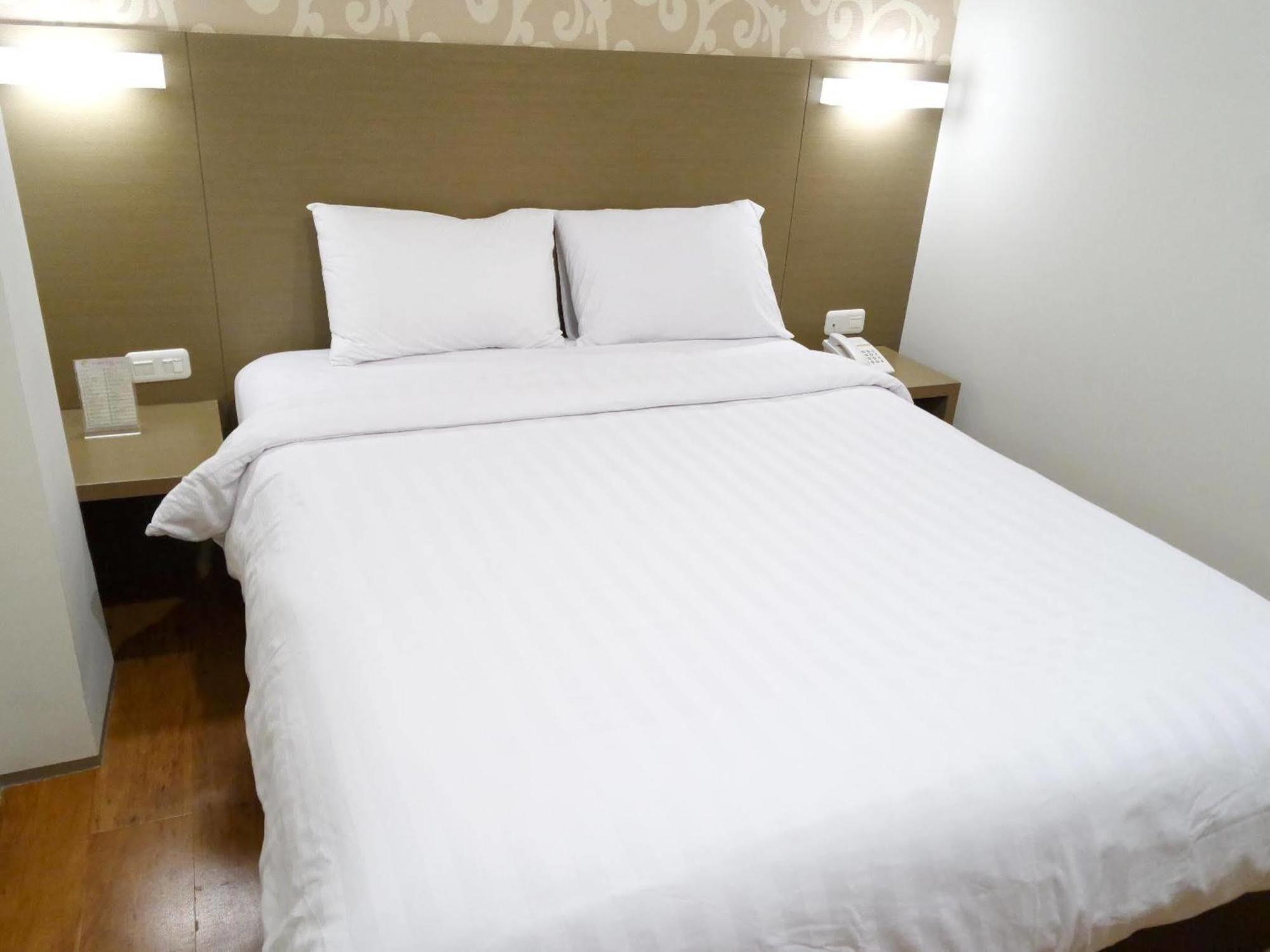 Yokotel Hotel Bandung Ngoại thất bức ảnh